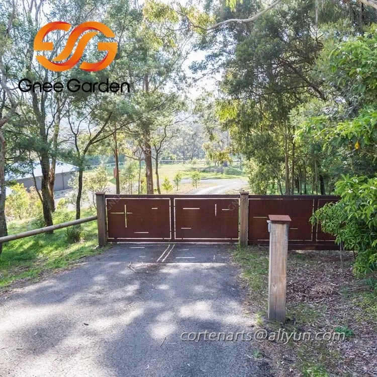 Porta metàl·lica del pati d'acer Corten