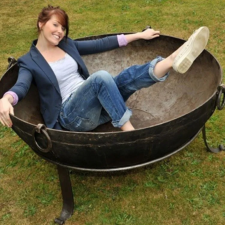 Foguera de metall rústic