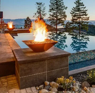 Piscina Square Corten Steel Fire and Water Features